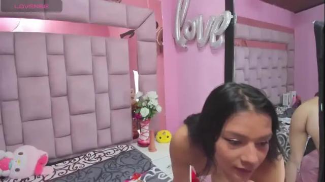 Image 3 of marlyanal Stream on Chaturbate on 2 months ago