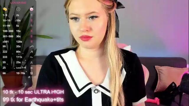 Image 4 of marmel199 Stream on Chaturbate on 3 days ago