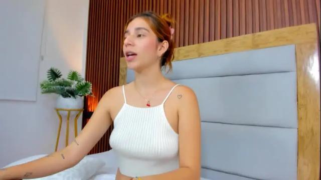 Image 7 of maroly_21 Stream on Chaturbate on 1 month ago