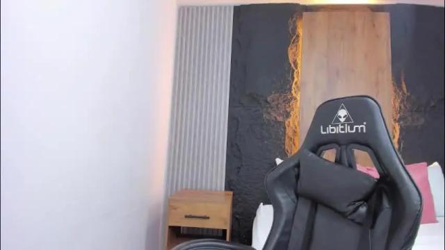 Image 12 of maroly_21 Stream on Chaturbate on 29 days ago