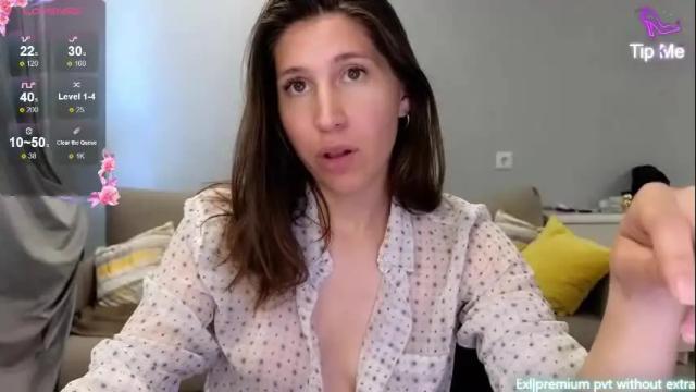 Image 12 of marrycolins Stream on Chaturbate on 1 month ago