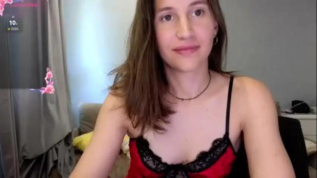 Image 2 of marrycolins Stream on Chaturbate on 27 days ago