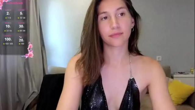 Image 2 of marrycolins Stream on Chaturbate on 21 days ago