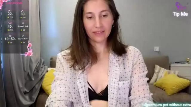 Image 8 of marrycolins Stream on Chaturbate on 16 days ago