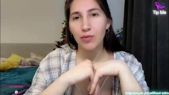 Image 7 of marrycolins Stream on Chaturbate on 11 days ago