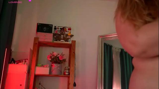 Image 8 of marrygrayes Stream on Chaturbate on 1 day ago