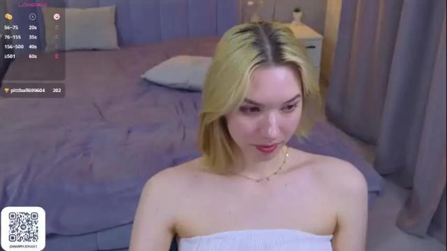Image 2 of marryjonas Stream on Chaturbate on 3 days ago