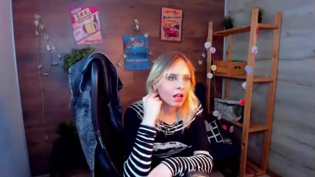 Image 7 of marrywilliams_ Stream on Chaturbate on 13 months ago
