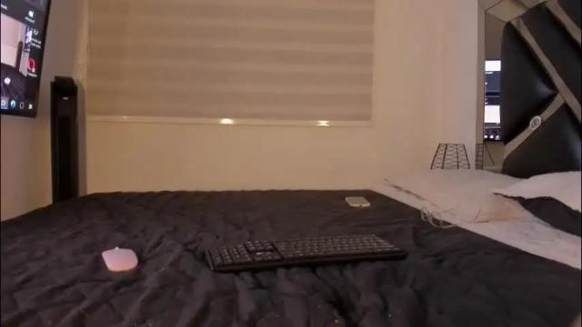 Image 8 of marstone_ Stream on Chaturbate on 1 month ago