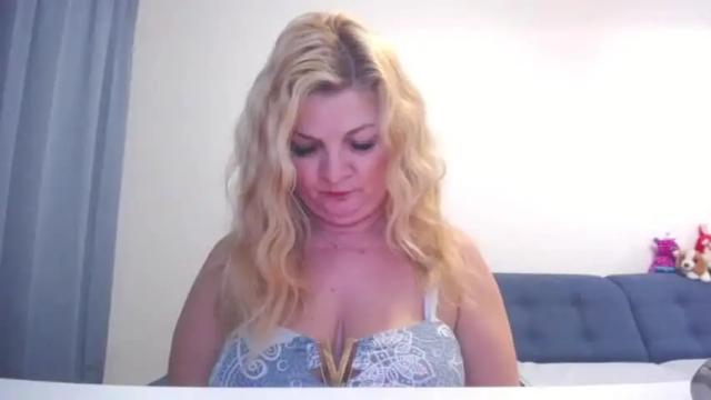 Image 12 of marthanollan Stream on Chaturbate on 16 months ago