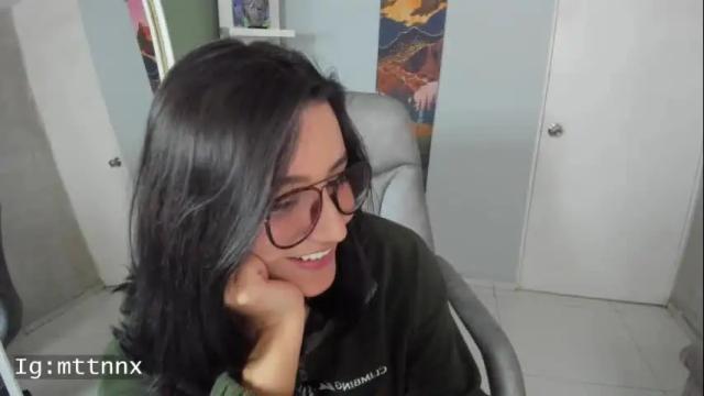 Image 7 of martiiinaa_ Stream on Chaturbate on 1 month ago