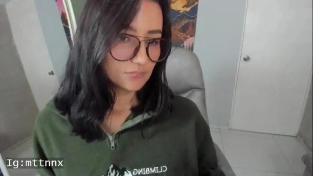Image 8 of martiiinaa_ Stream on Chaturbate on 1 month ago