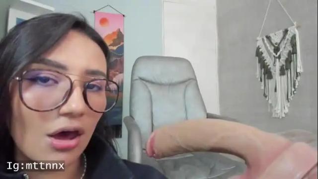 Image 2 of martiiinaa_ Stream on Chaturbate on 1 month ago