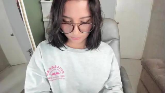 Image 6 of martiiinaa_ Stream on Chaturbate on 3 days ago