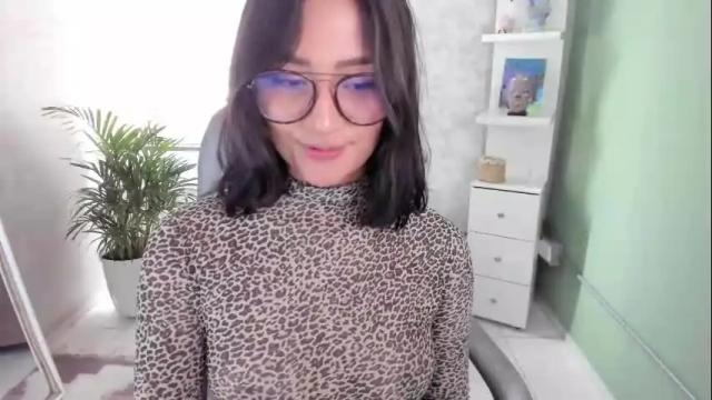 Image 11 of martiiinaa_ Stream on Chaturbate on 3 months ago