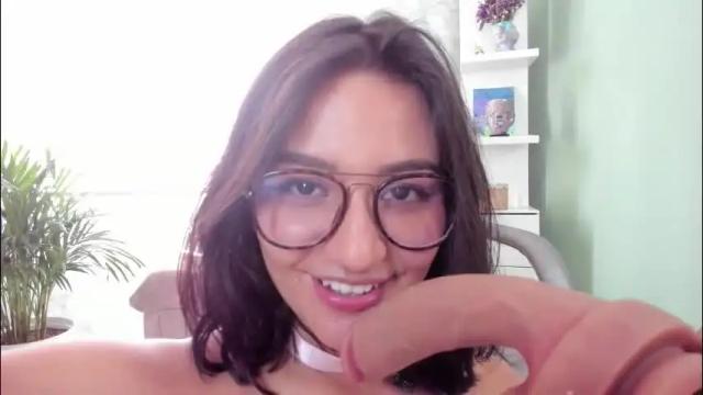 Image 10 of martiiinaa_ Stream on Chaturbate on 3 months ago