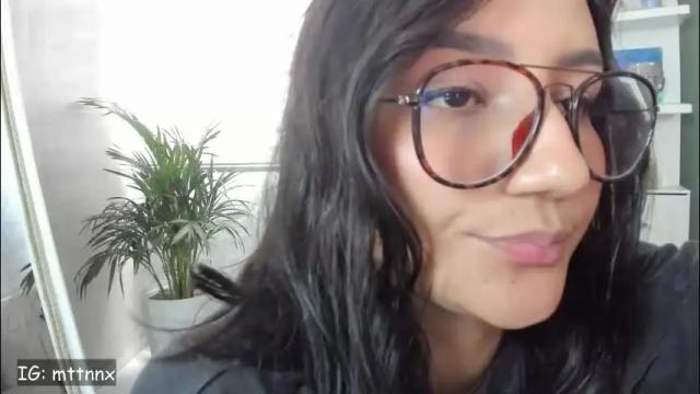 Image 10 of martiiinaa_ Stream on Chaturbate on 2 months ago