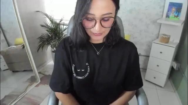 Image 10 of martiiinaa_ Stream on Chaturbate on 1 month ago
