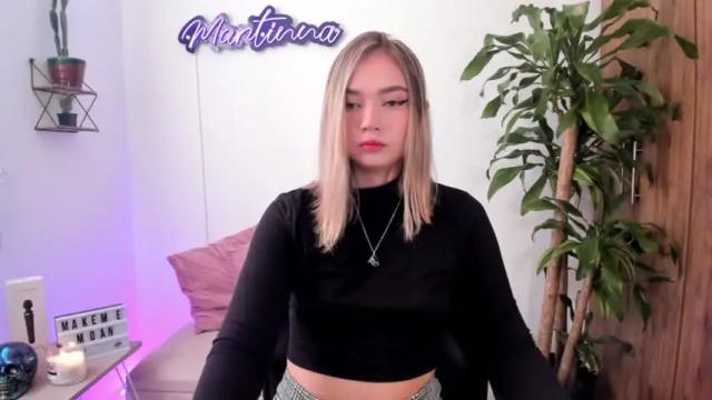 Image 2 of martiina_blue Stream on Chaturbate on 15 months ago