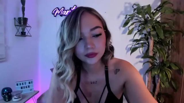 Image 4 of martiina_blue Stream on Chaturbate on 14 months ago