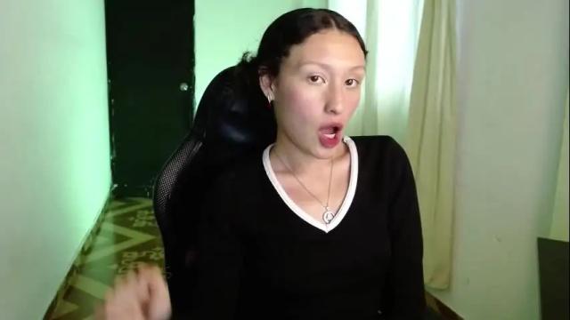 Image 6 of martina_adams Stream on Chaturbate on 1 month ago