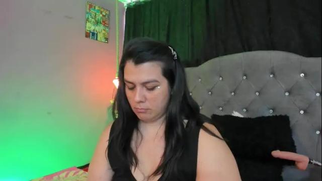 Image 3 of martina_foxy_ Stream on Chaturbate on 1 month ago