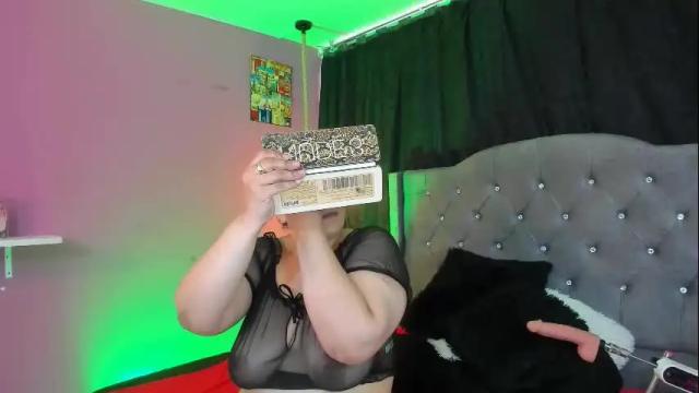 Image 6 of martina_foxy_ Stream on Chaturbate on 1 month ago