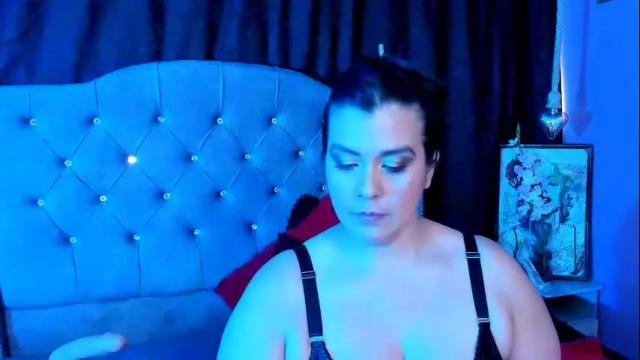Image 4 of martina_foxy_ Stream on Chaturbate on 2 days ago