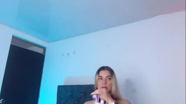 Image 3 of martina_hill_1 Stream on Chaturbate on 1 month ago