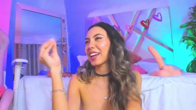 Image 10 of martina_magni Stream on Chaturbate on 15 months ago