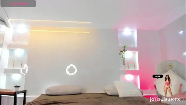 Image 4 of martina_mayers Stream on Chaturbate on 1 month ago