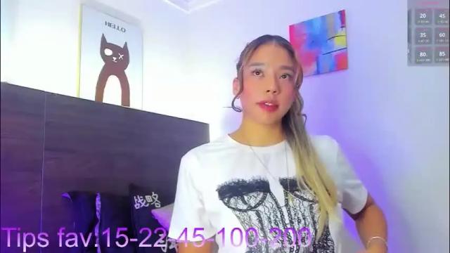 Image 4 of martina_miiller Stream on Chaturbate on 1 month ago