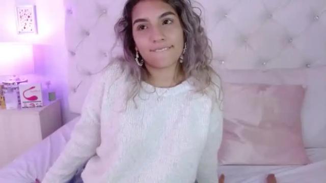 Image 11 of martina_soler Stream on Chaturbate on 13 months ago