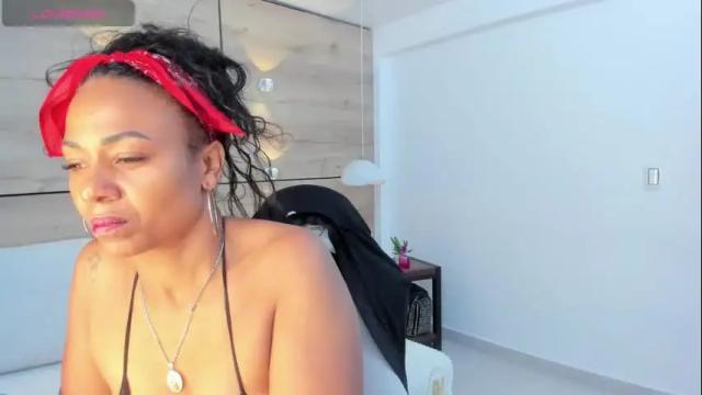 Image 3 of martina_touss Stream on Chaturbate on 1 month ago