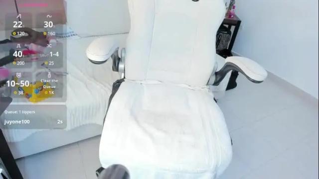Image 2 of martina_touss Stream on Chaturbate on 1 month ago