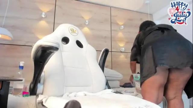 Image 12 of martina_touss Stream on Chaturbate on 17 days ago