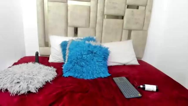 Image 11 of martinaadams_ Stream on Chaturbate on 16 months ago
