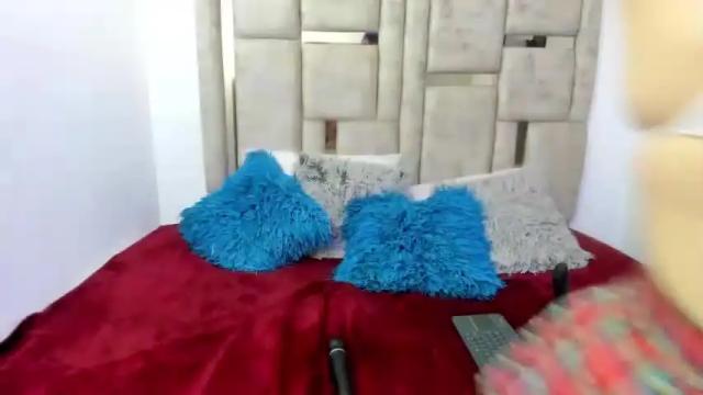 Image 7 of martinaadams_ Stream on Chaturbate on 18 months ago