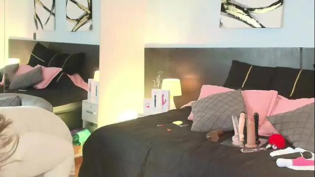 Image 2 of martinacaicedo Stream on Chaturbate on 29 days ago