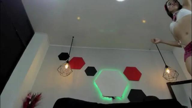 Image 12 of martinaclark Stream on Chaturbate on 1 month ago
