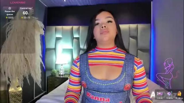 Image 10 of martinagarcia__ Stream on Chaturbate on 29 days ago