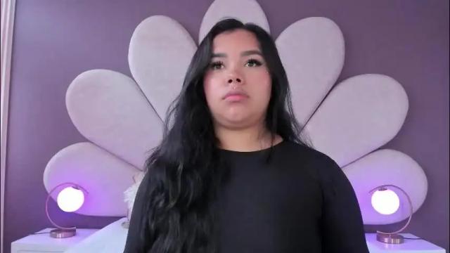 Image 10 of martinagarcia__ Stream on Chaturbate on 27 days ago