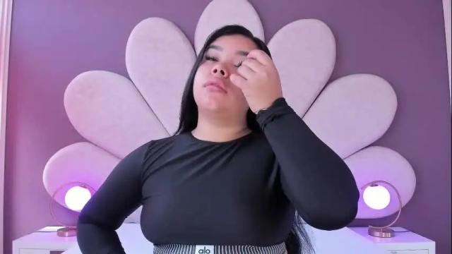 Thumbnail 1, martinagarcia__'s Stream at Chaturbate, 23 days ago