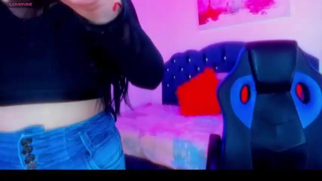 Image 3 of martinajolnss Stream on Chaturbate on 14 months ago