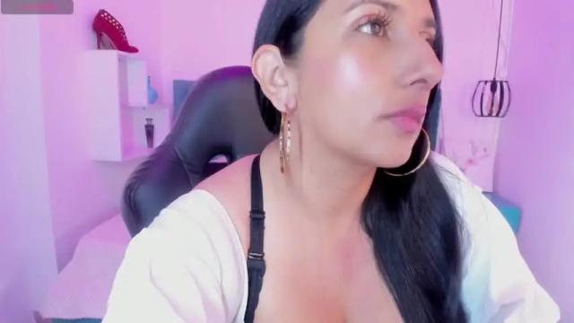 Thumbnail 1, martinajolnss's Stream at Chaturbate, 14 months ago