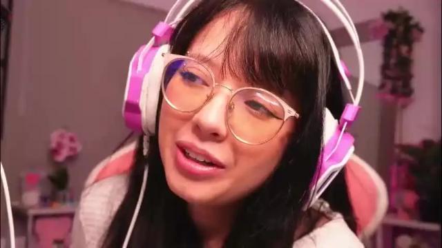 Image 2 of maru_chan_ Stream on Chaturbate on 2 months ago