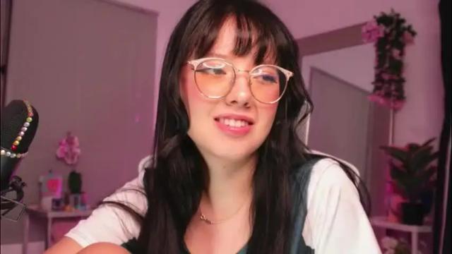 Image 6 of maru_chan_ Stream on Chaturbate on 19 days ago