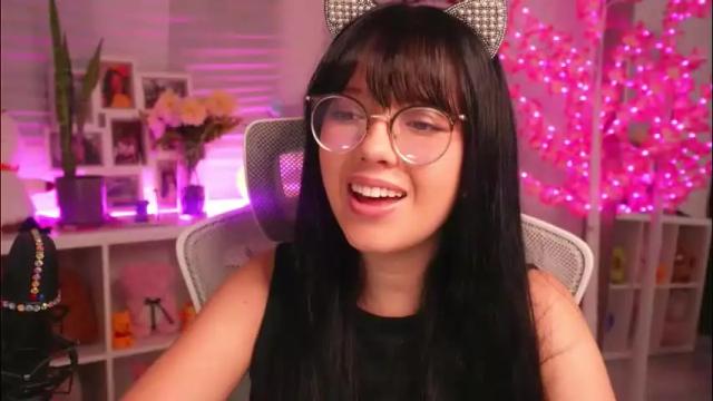 Image 6 of maru_chan_ Stream on Chaturbate on 2 months ago