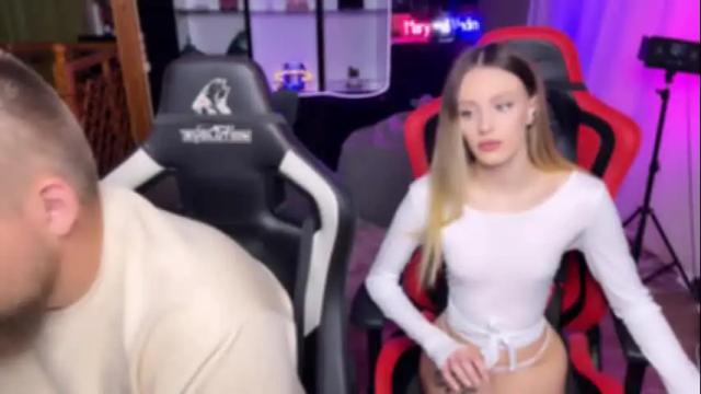 Image 4 of mary_and_vadim Stream on Chaturbate on 26 days ago