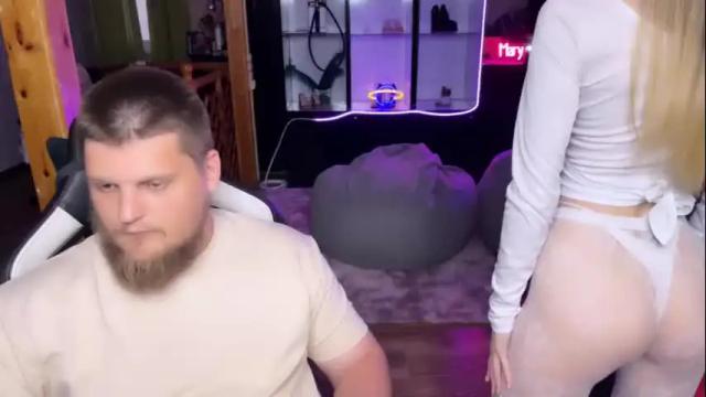 Image 11 of mary_and_vadim Stream on Chaturbate on 15 days ago